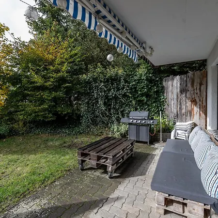 Apartamento Half With Garden & Balcony - 2' To Bus *