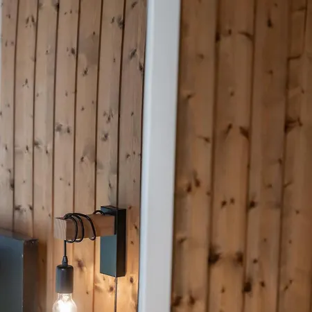 Apartment Half With Garden & Balcony - 2' To Bus Laax