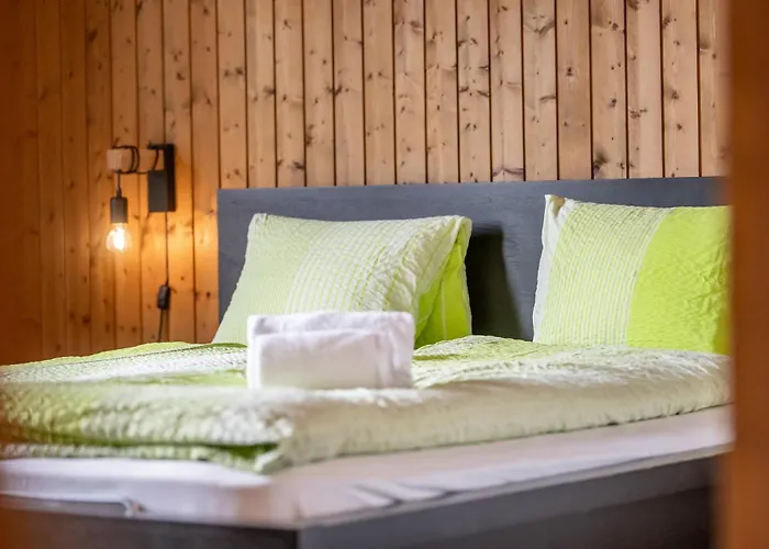 Appartement Half With Garden & Balcony - 2' To Bus